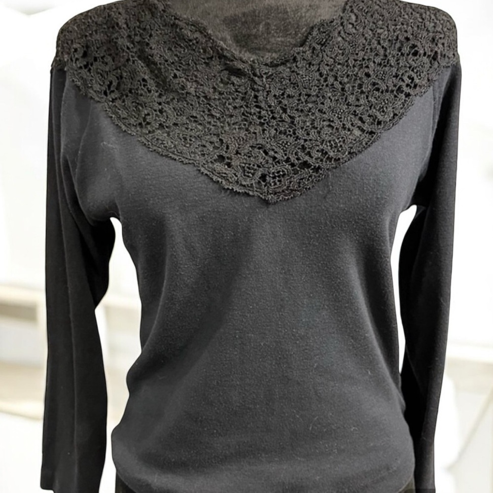 5 FOR $25 Vintage Black OBR Finely Crochet Granny Core Sweater Size Small